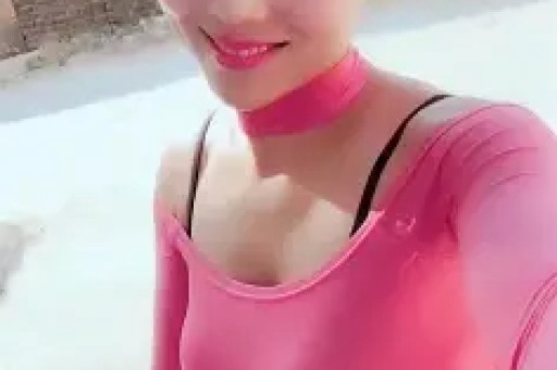 网红狗头萝莉否认情感纠纷:正面回应争议