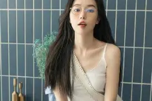 9登春晚艺术家老年遭网曝人设崩塌