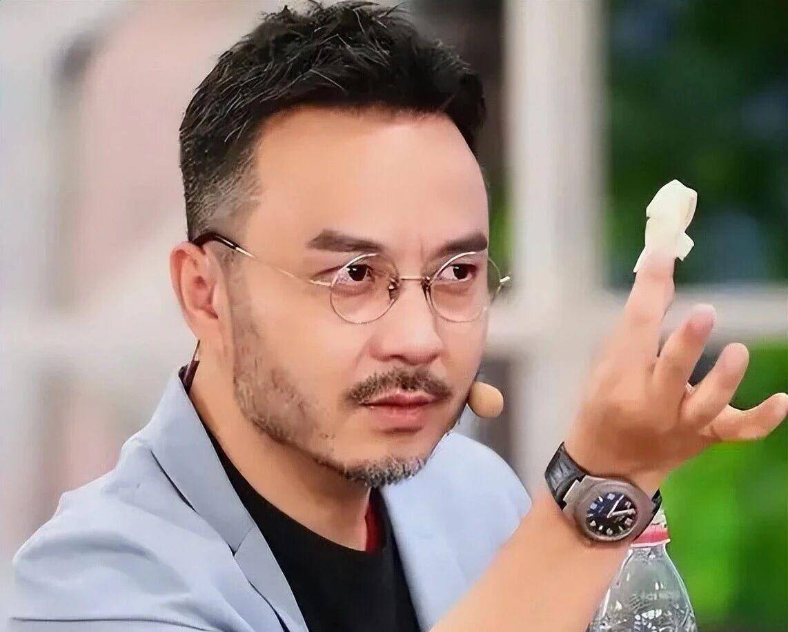 受争议明星榜:多人翻车,榜首涉及法律问题