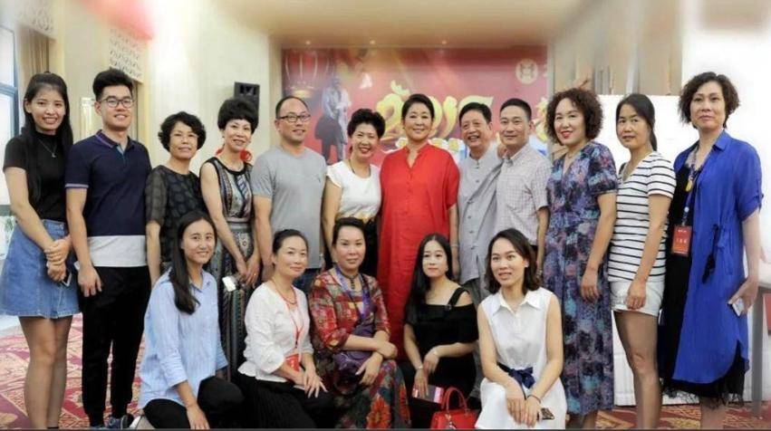 倪萍屡犯大错,名利难救
