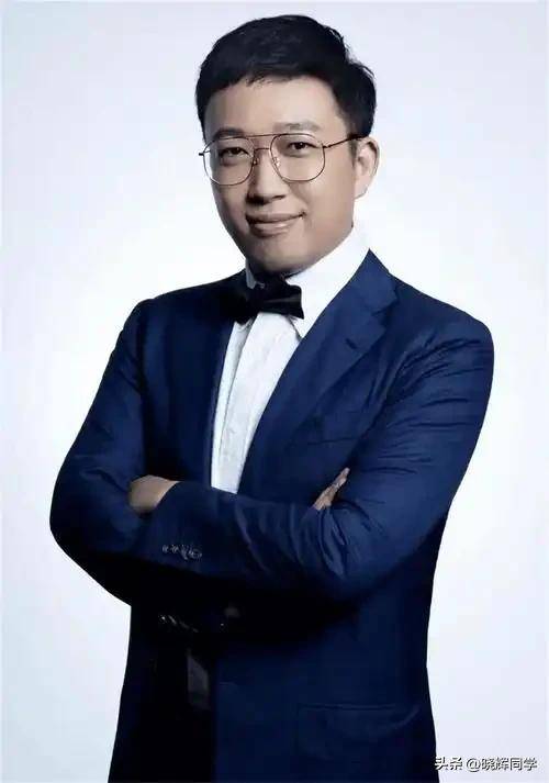 7月4瓜个个离谱:出轨、照、无视央媒警告