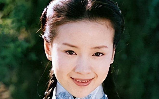 娱乐再曝不拉窗帘名场面,自然反应明显