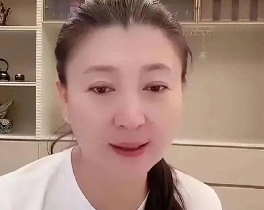 六月5大热点!网红账号暂停、明星争议、韩红争议全解析