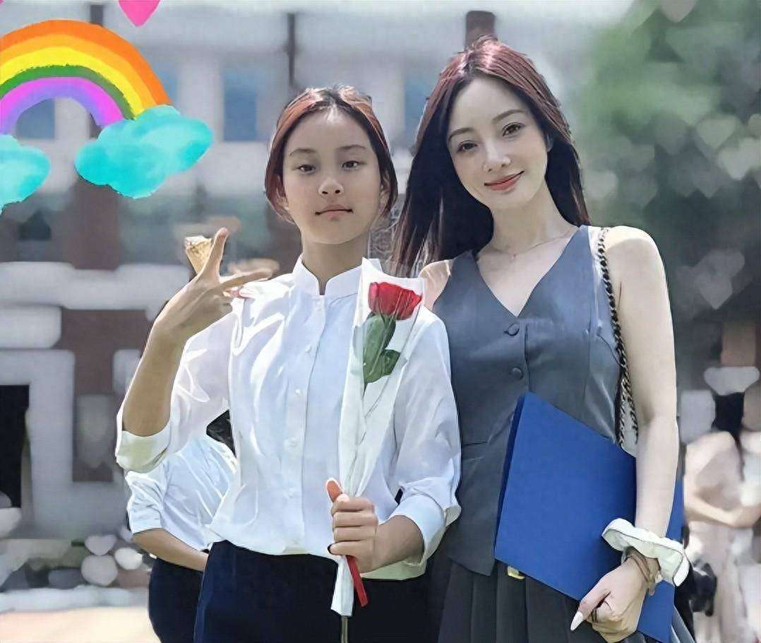 李小璐:17岁影后的职业生涯变化